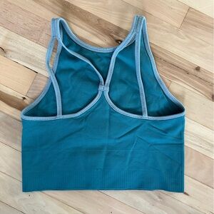 Athleta crop top